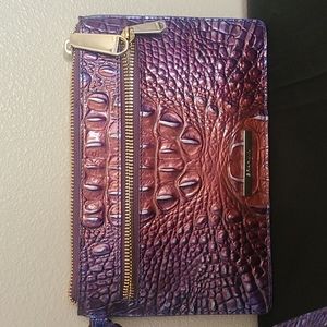 Brahmin wristlet
